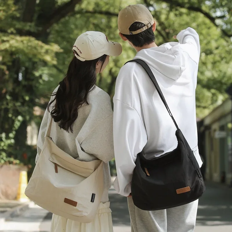 Japanese Women Men Shoulder Cr - Japanese Lifestyle Books บทวิจารณ์และราคา